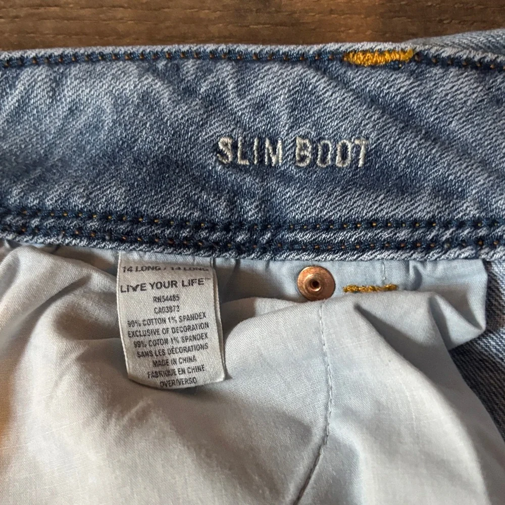 American Eagle Outfitters Light Blue Boot Cut Jeans - Picture 3 of 6